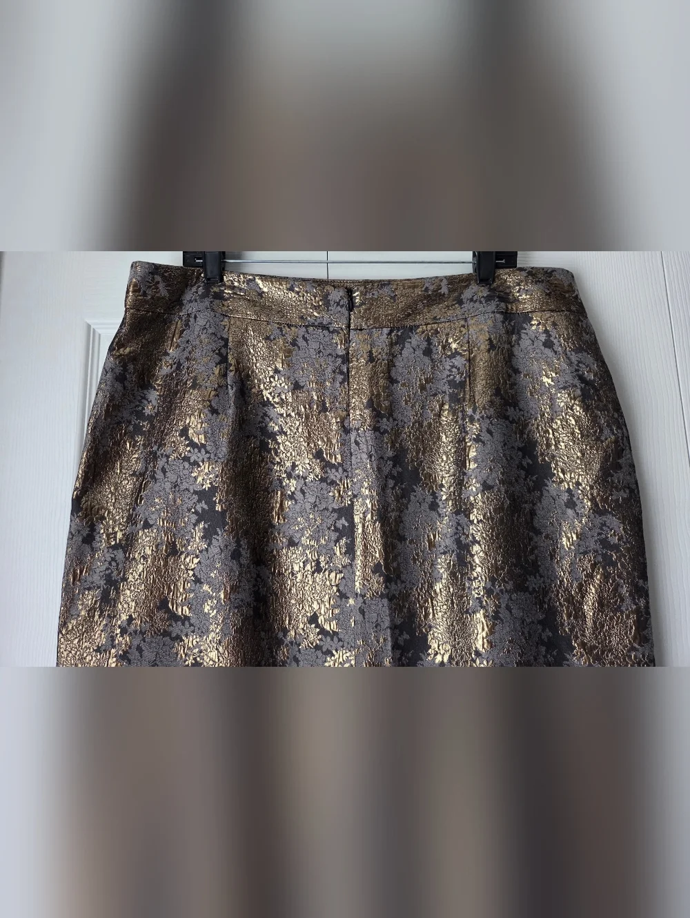 Liz Claiborne Metallic Gold Jacquard Pencil Skirt Size 16 Like New